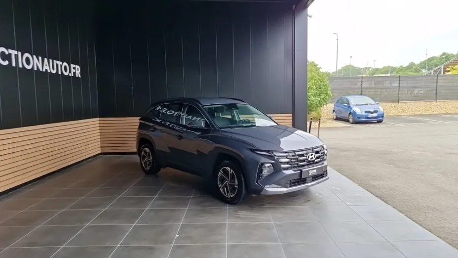 HYUNDAI Tucson -
