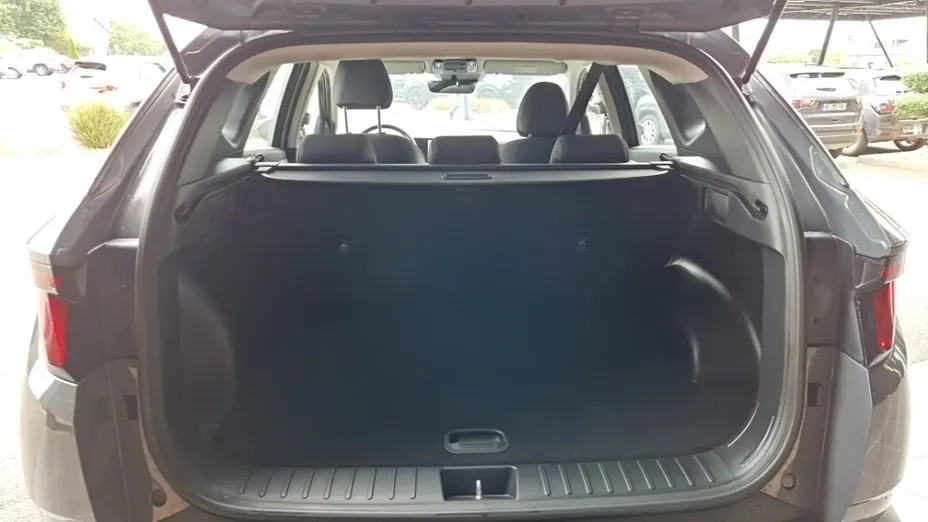 HYUNDAI Tucson -