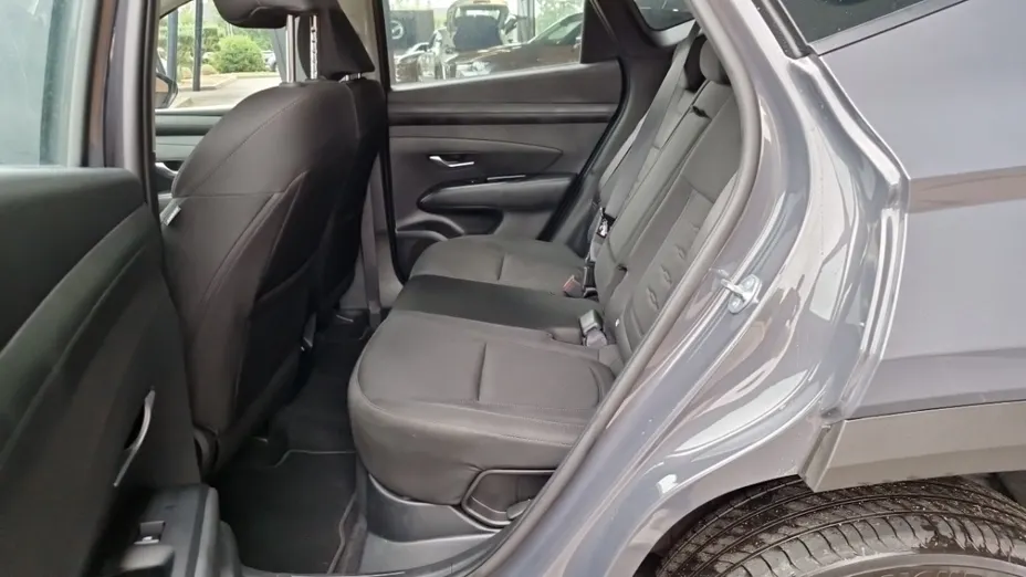 HYUNDAI Tucson -