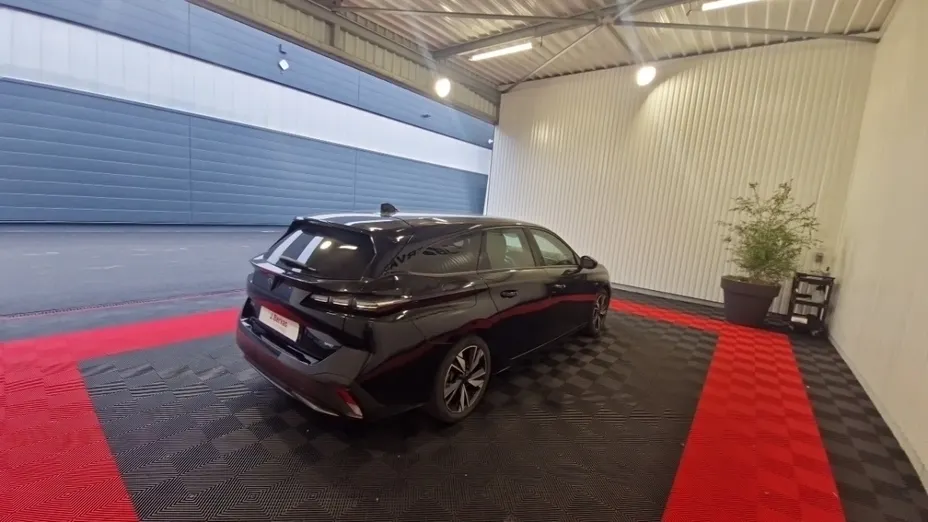 PEUGEOT 308 -