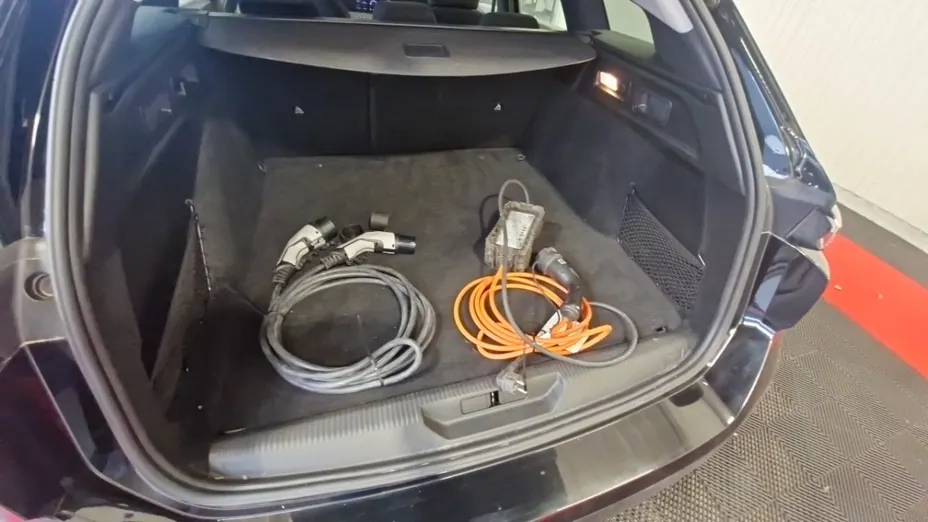 PEUGEOT 308 -