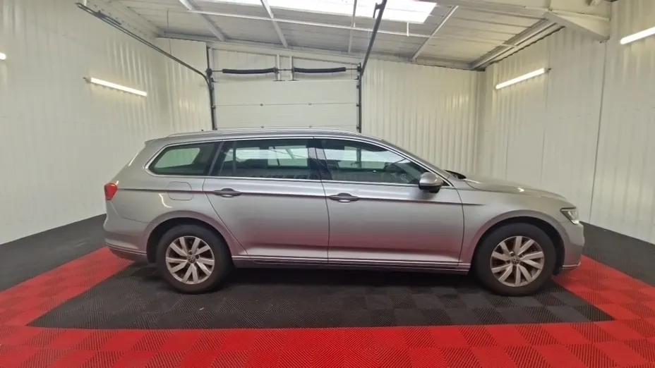 Volkswagen Passat -