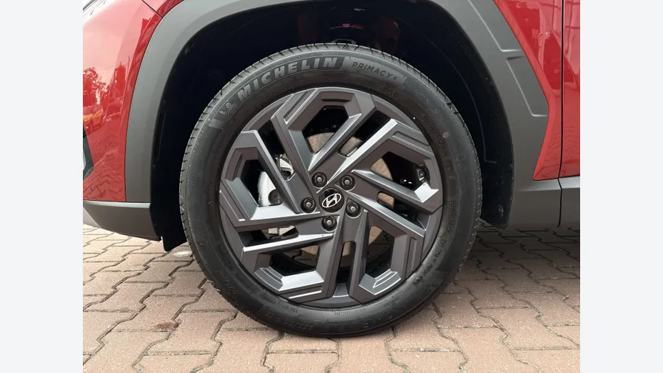 HYUNDAI Tucson Tucson 1.6 T-GDi HEV Smart Black 2WD aut Nowy