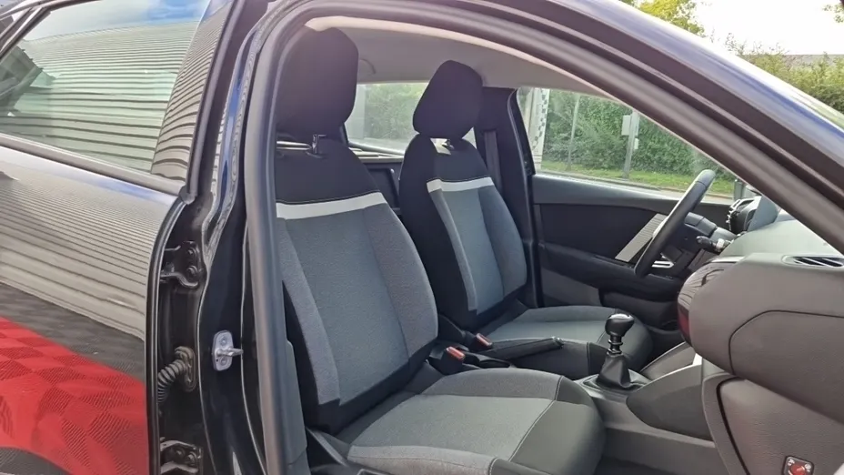 CITROEN C4 -