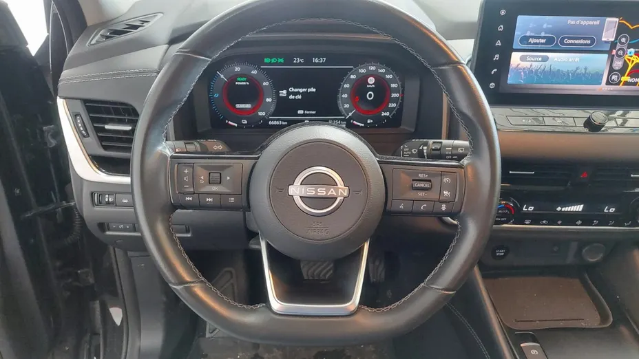 NISSAN Qashqai -