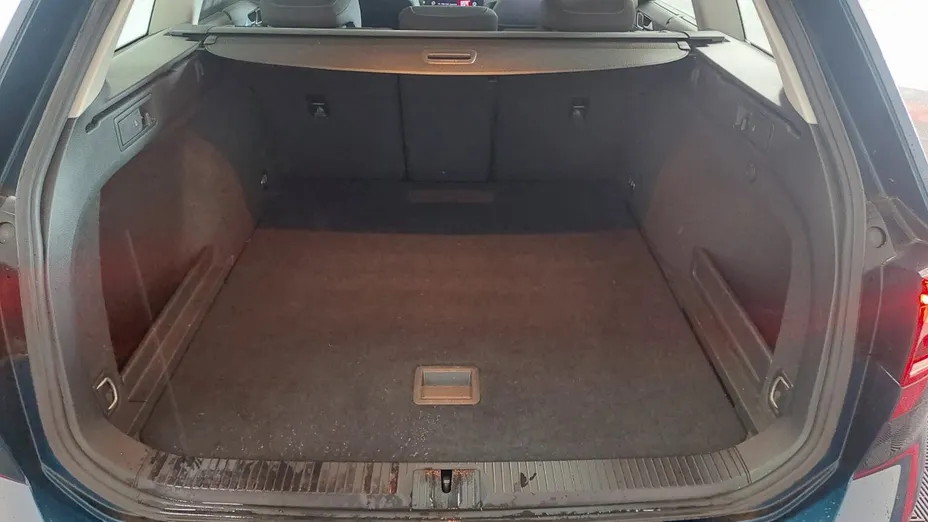 Volkswagen Passat -