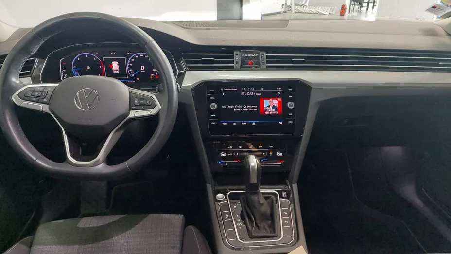 Volkswagen Passat -