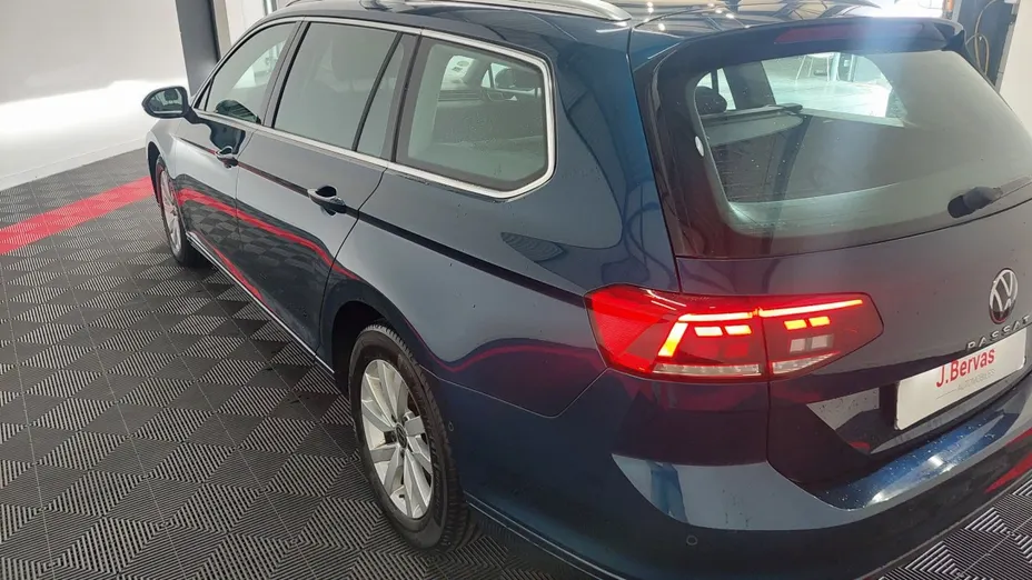 Volkswagen Passat -