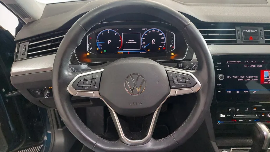 Volkswagen Passat -