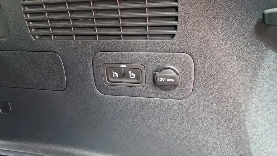 HYUNDAI Santa Fe -