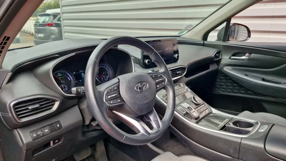 HYUNDAI Santa Fe -