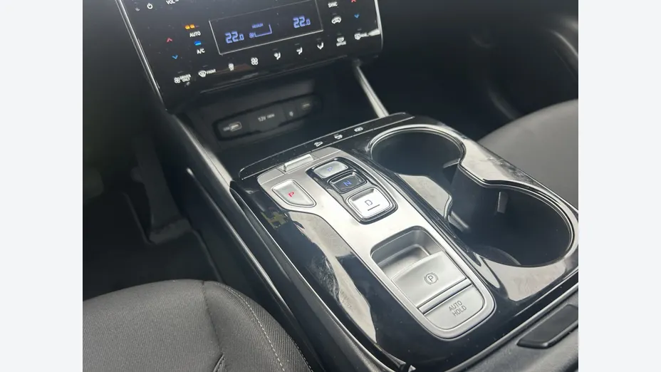 HYUNDAI Tucson -