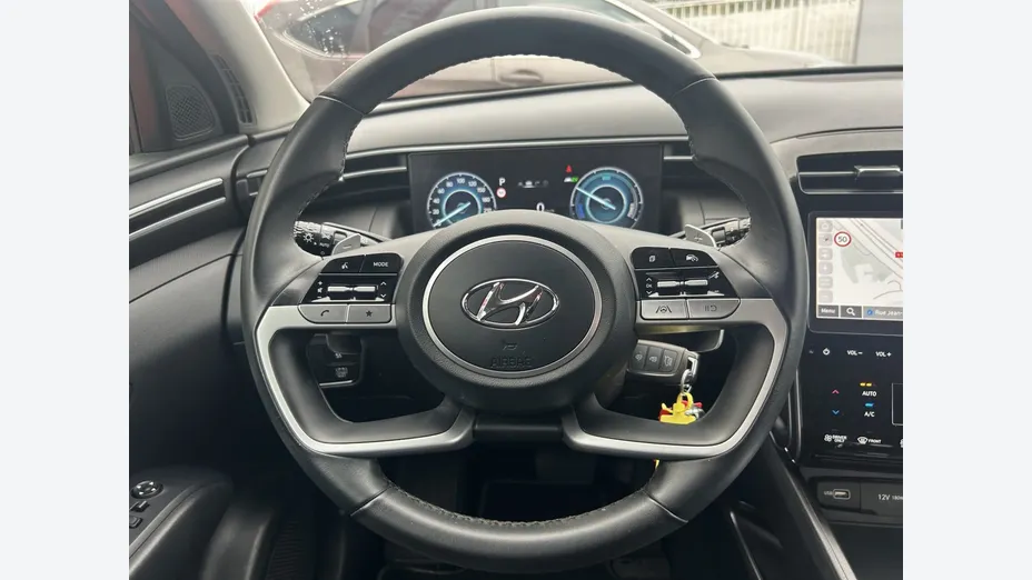 HYUNDAI Tucson -