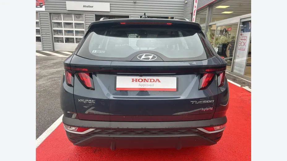 HYUNDAI Tucson -