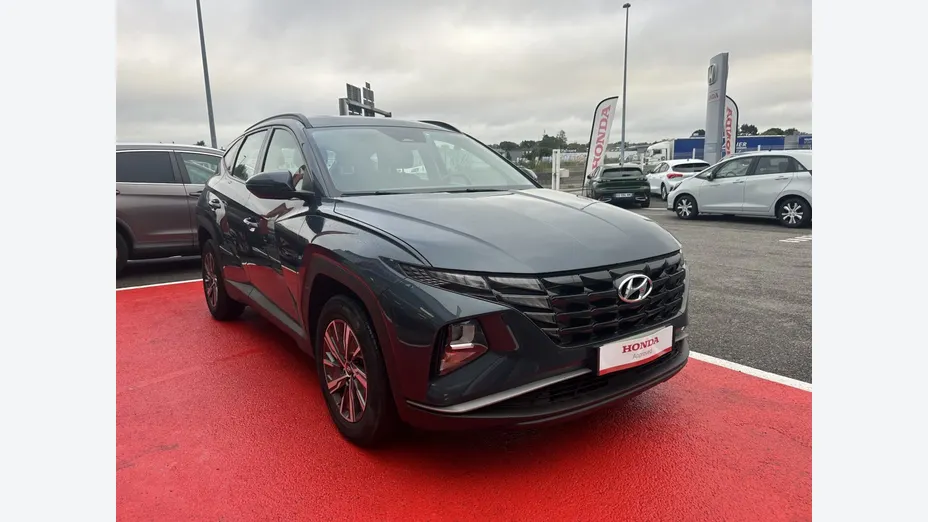 HYUNDAI Tucson -