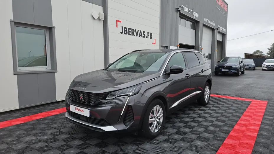 PEUGEOT 5008 -