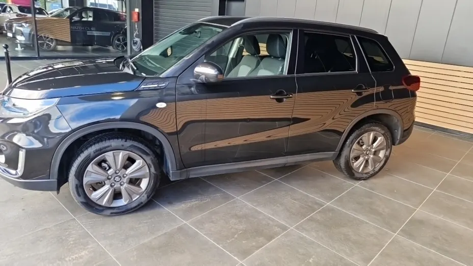 SUZUKI Vitara -