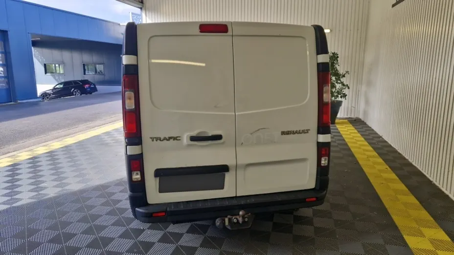 RENAULT Trafic -