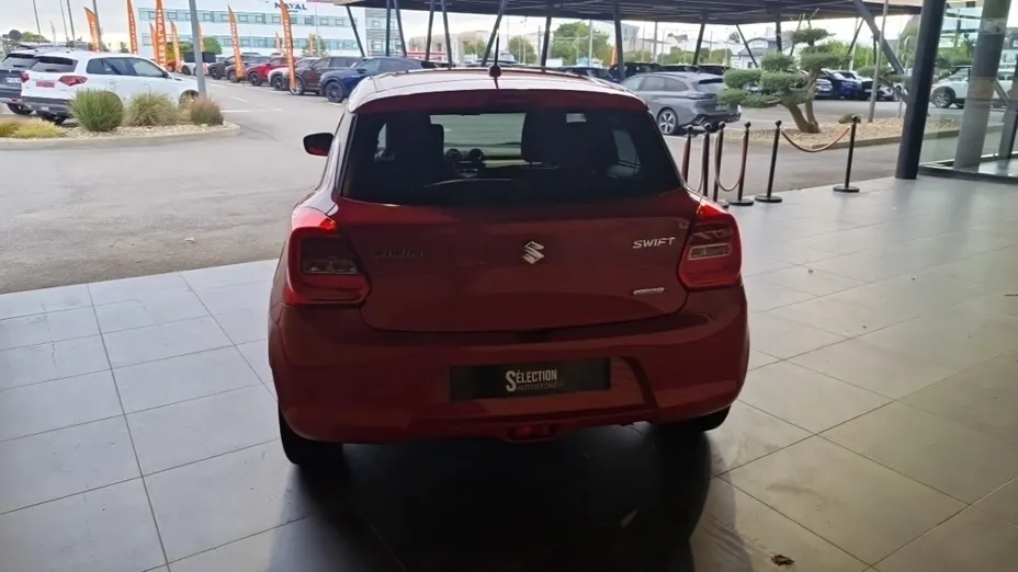 SUZUKI Swift -