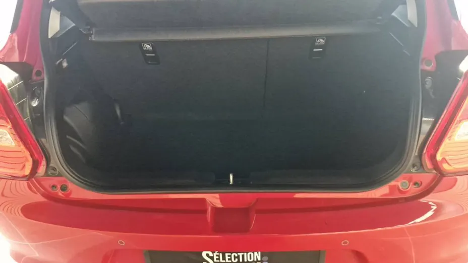 SUZUKI Swift -