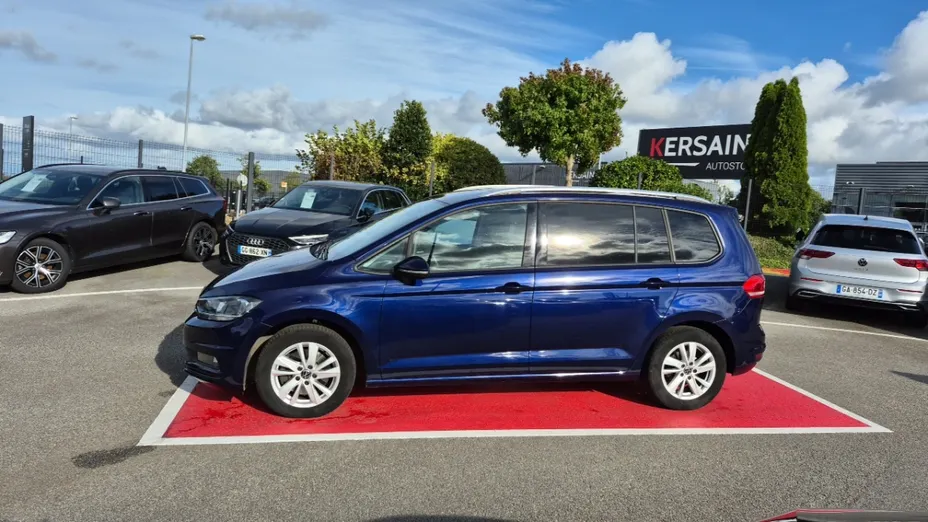 Volkswagen Touran -