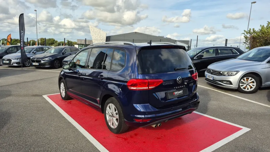 Volkswagen Touran -