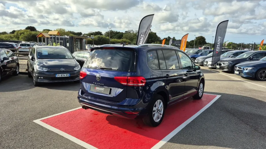 Volkswagen Touran -