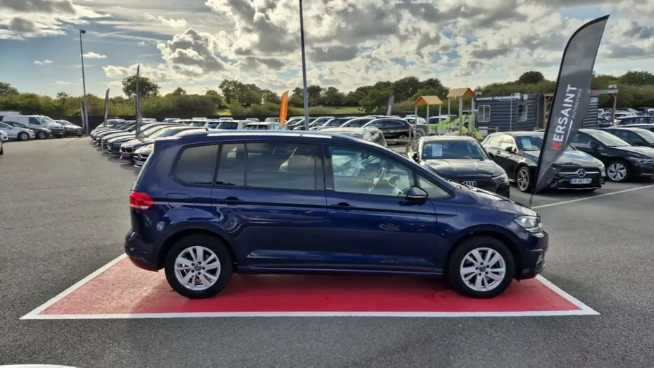 Volkswagen Touran -