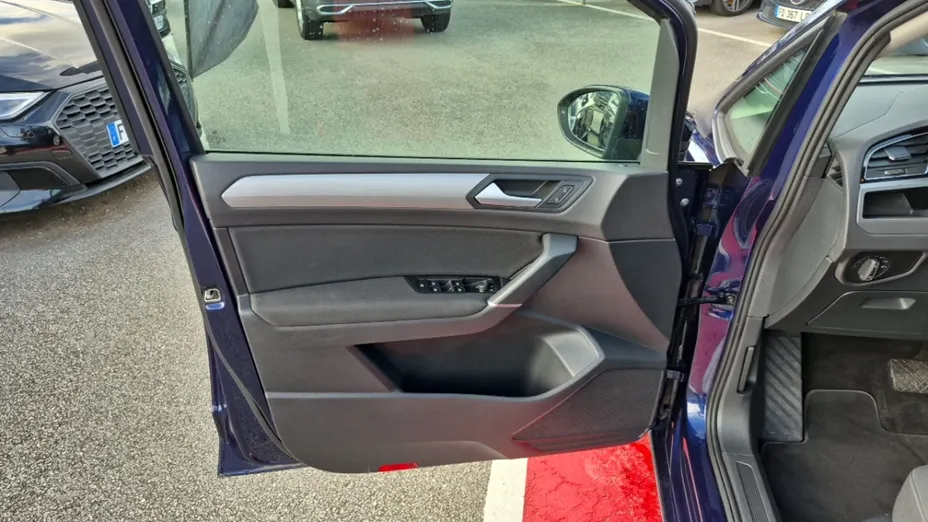 Volkswagen Touran -