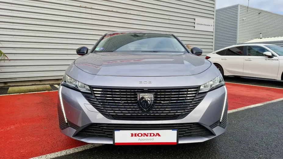 PEUGEOT 308 -