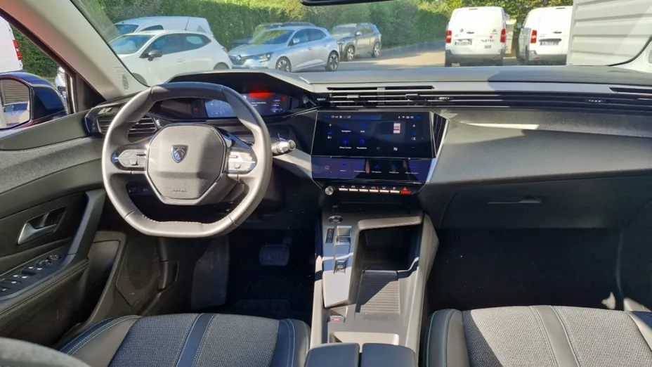 PEUGEOT 308 -