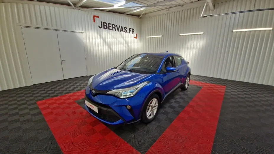 TOYOTA C-HR -