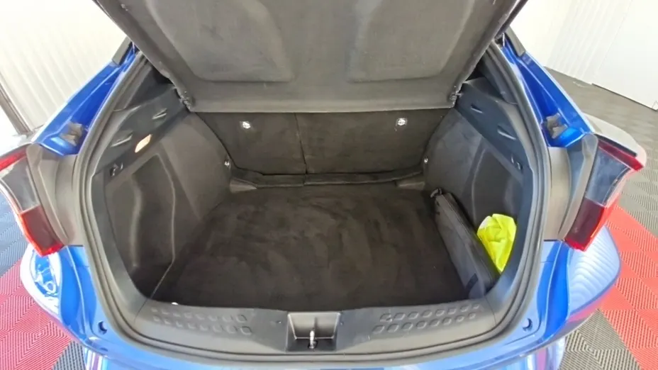TOYOTA C-HR -