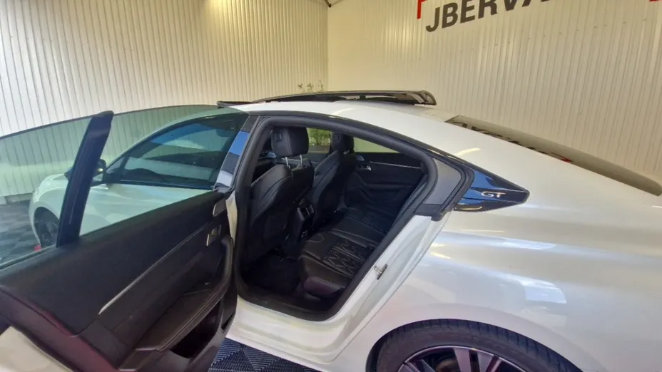 PEUGEOT 508 -