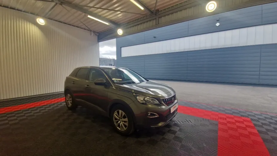 PEUGEOT 3008 -