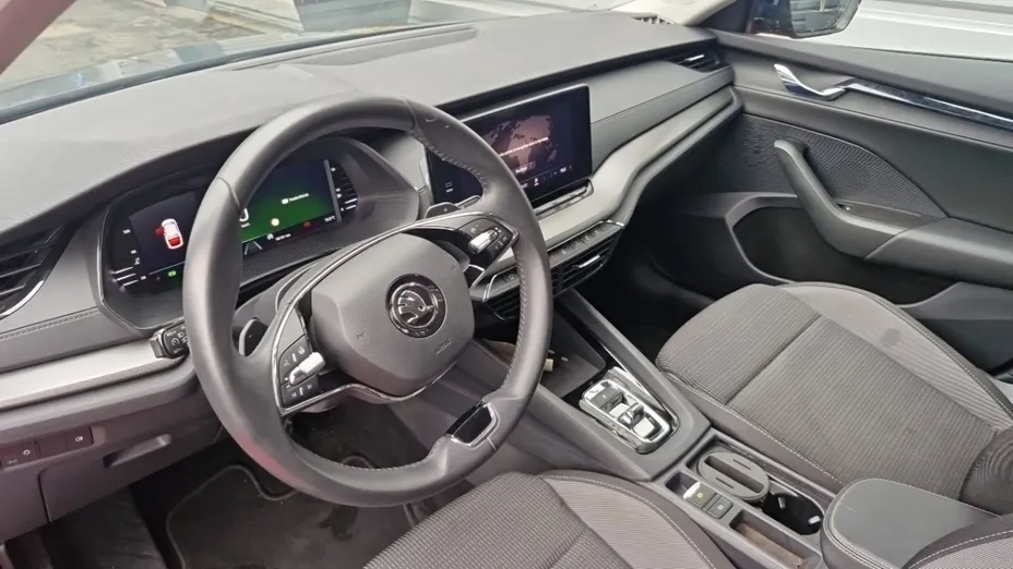 SKODA Octavia -