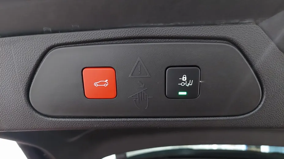 OPEL Grandland X -