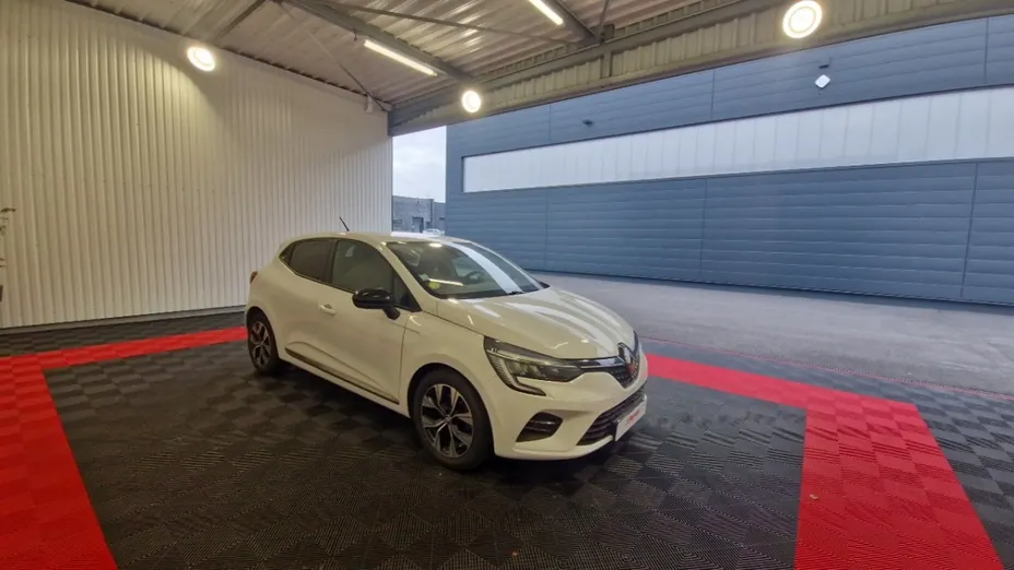 RENAULT Clio -