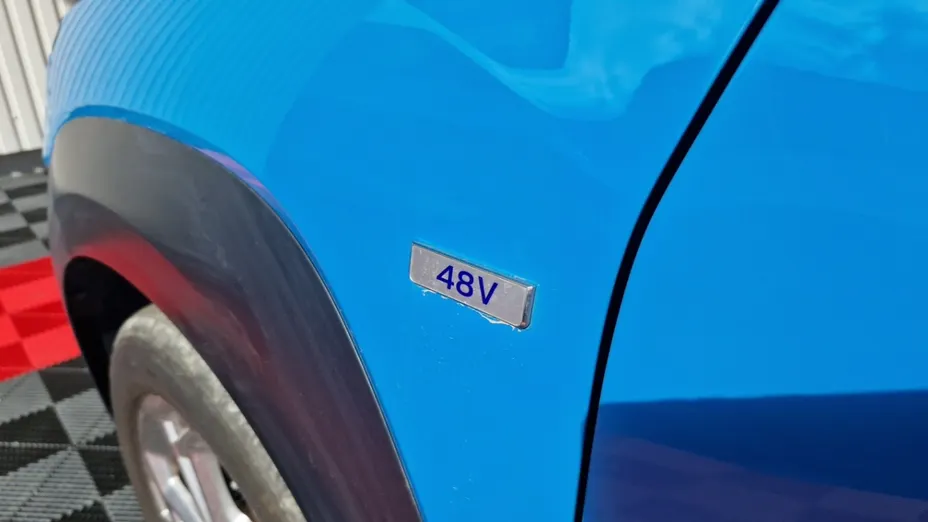 HYUNDAI Kona -