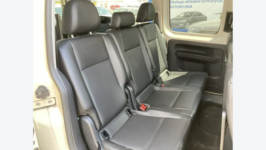 VOLKSWAGEN Caddy -