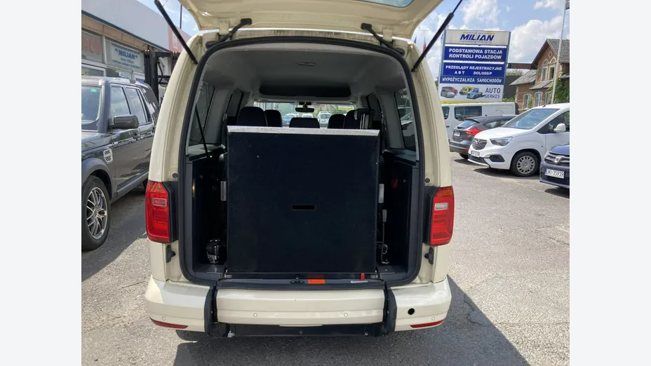 VOLKSWAGEN Caddy -