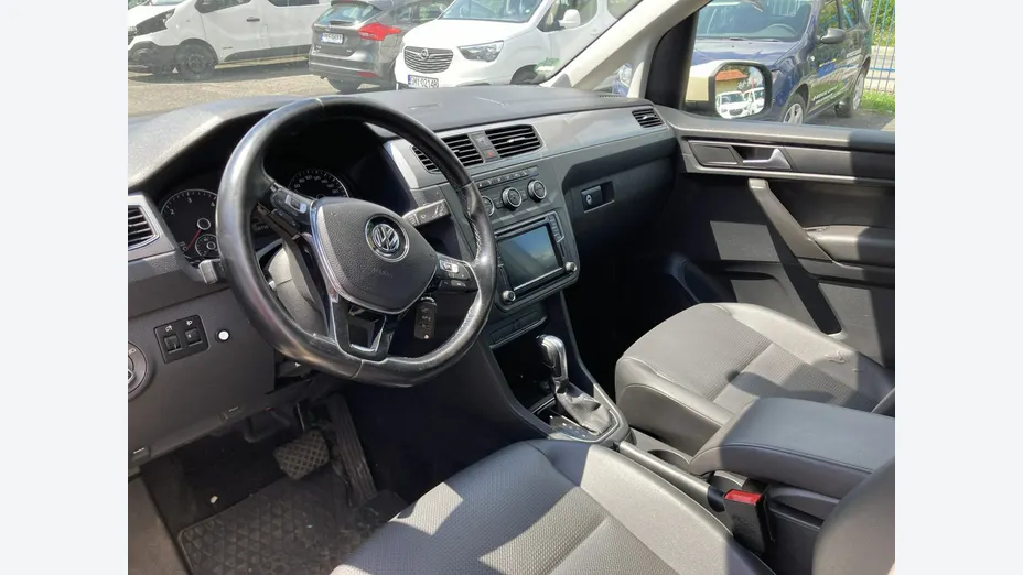 VOLKSWAGEN Caddy -