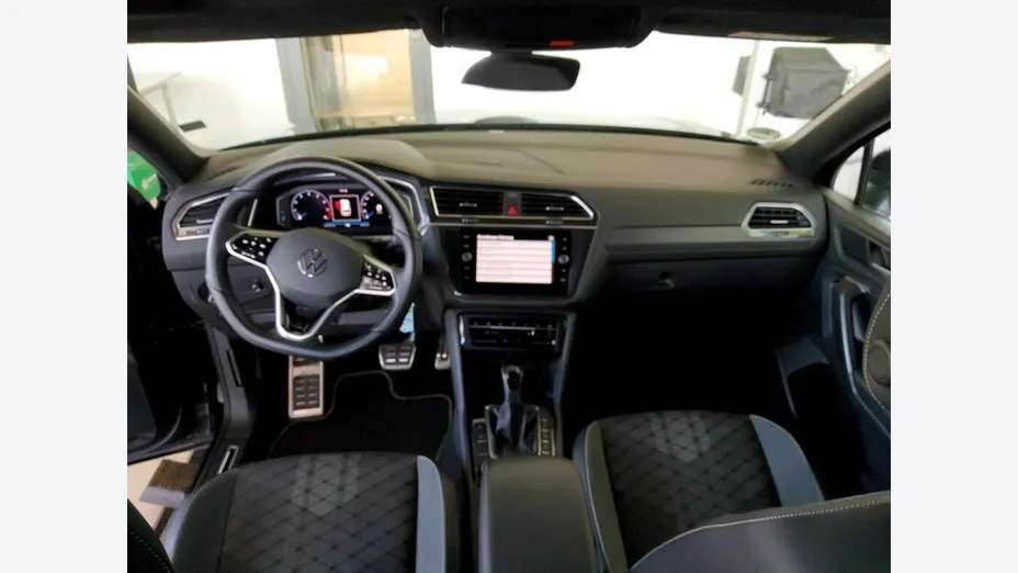 VOLKSWAGEN Tiguan Allspace -