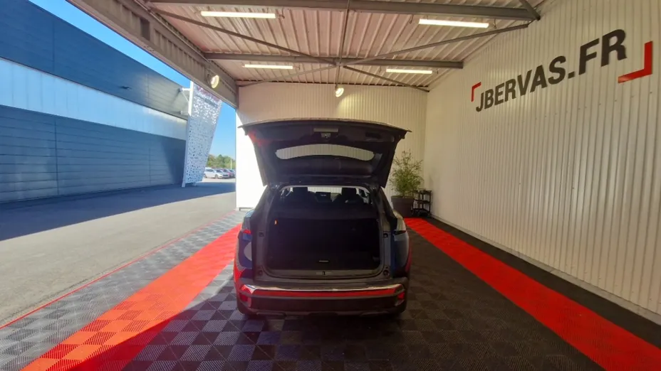 PEUGEOT 3008 -