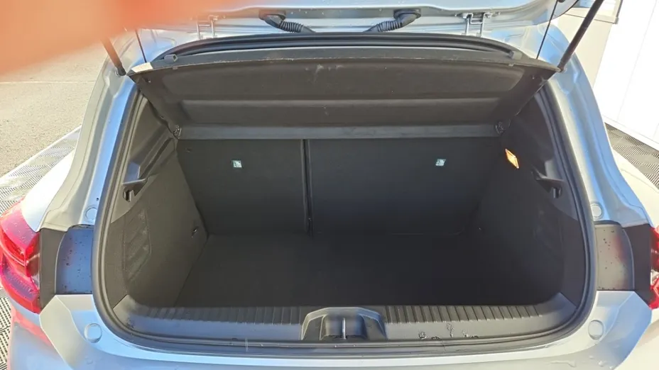 RENAULT Clio -