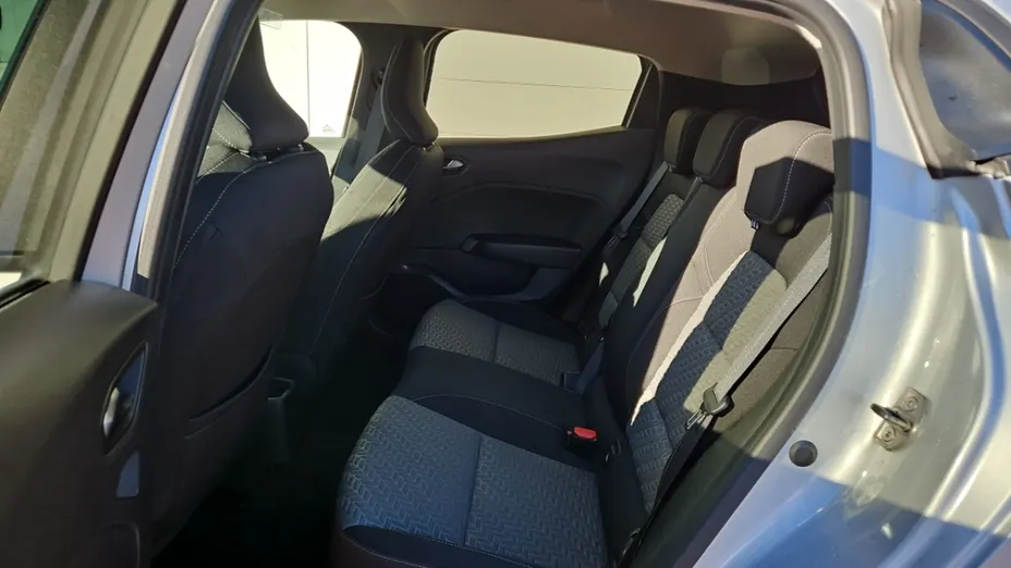 RENAULT Clio -