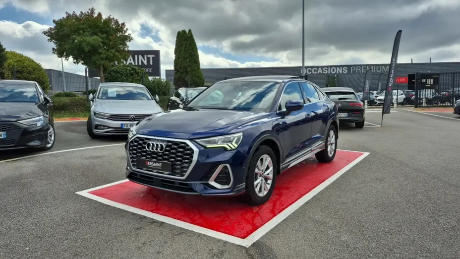 AUDI Q3 Sportback -