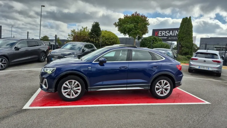 AUDI Q3 Sportback -