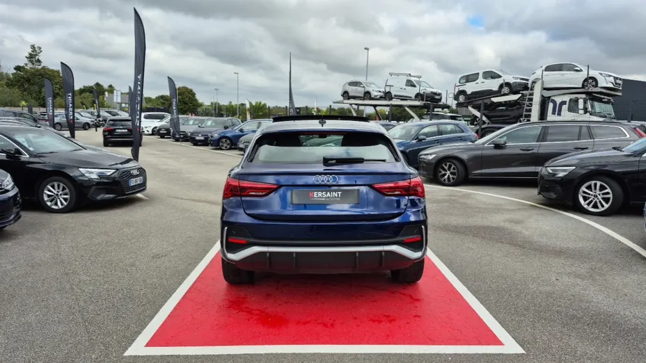 AUDI Q3 Sportback -