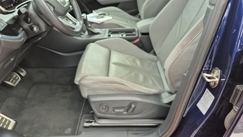 AUDI Q3 Sportback -